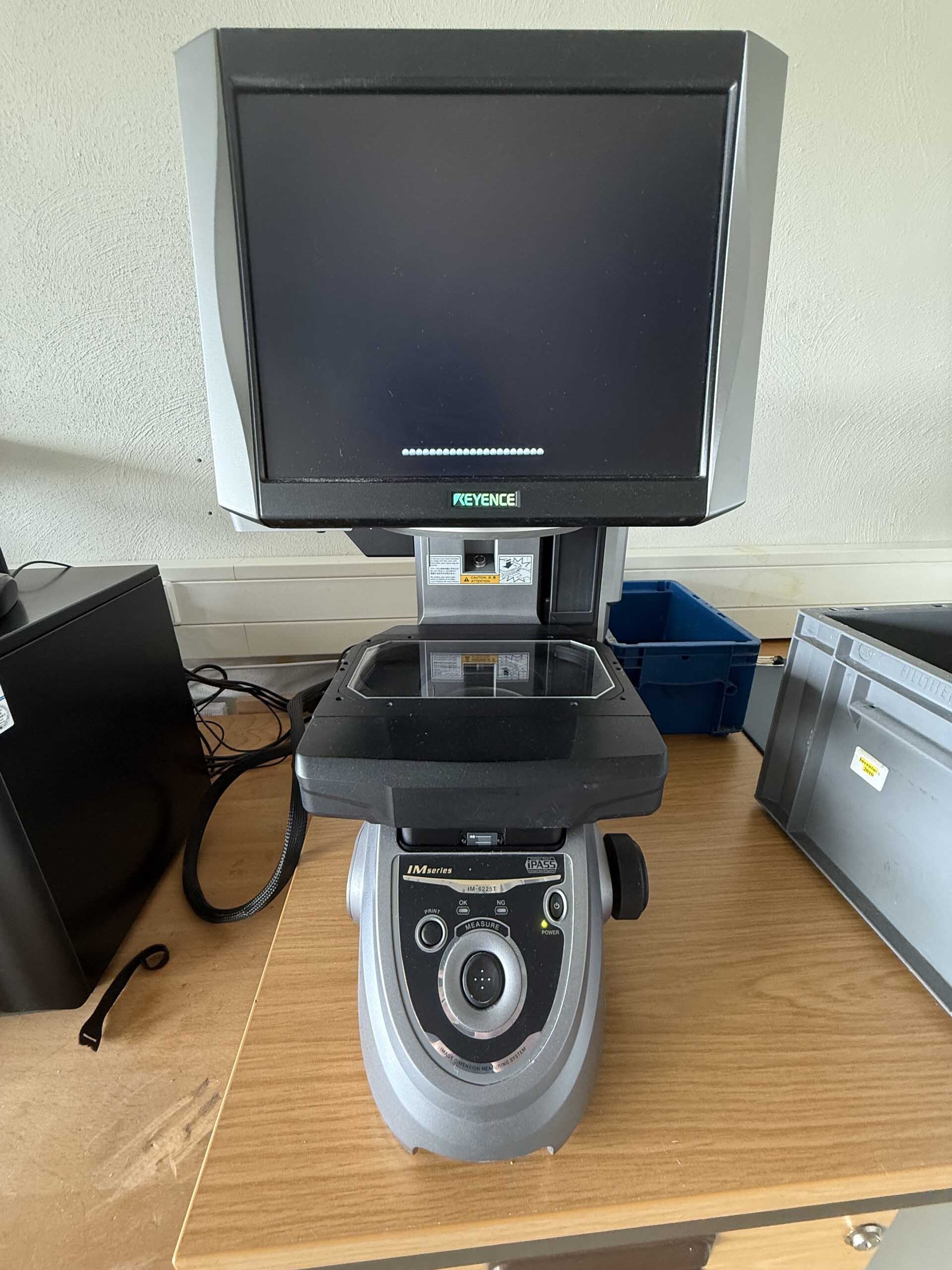 圖為 已使用的 KEYENCE IM-6225T 待售