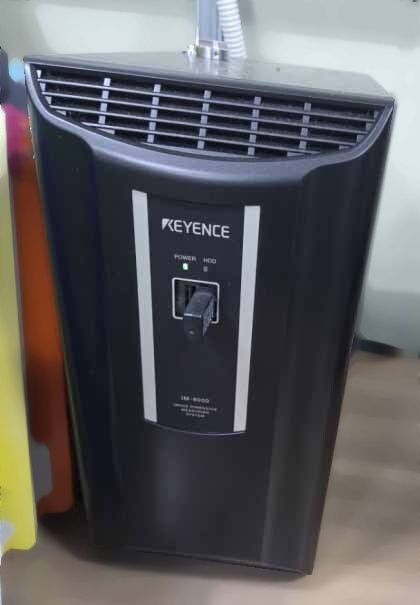 Photo Utilisé KEYENCE IM-8010 À vendre