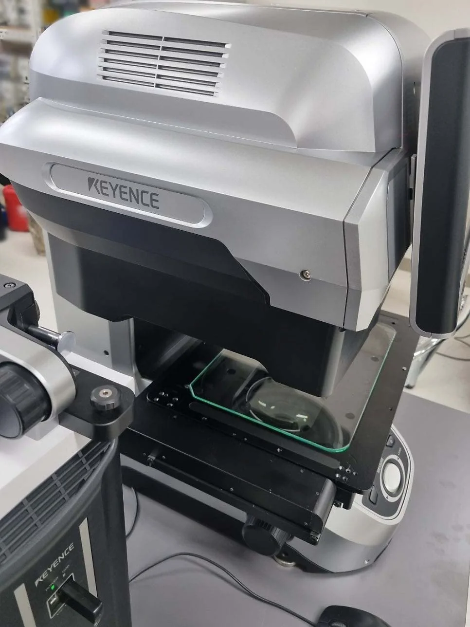 KEYENCE IM-8000 Microscope used for sale price #293772313, 2022