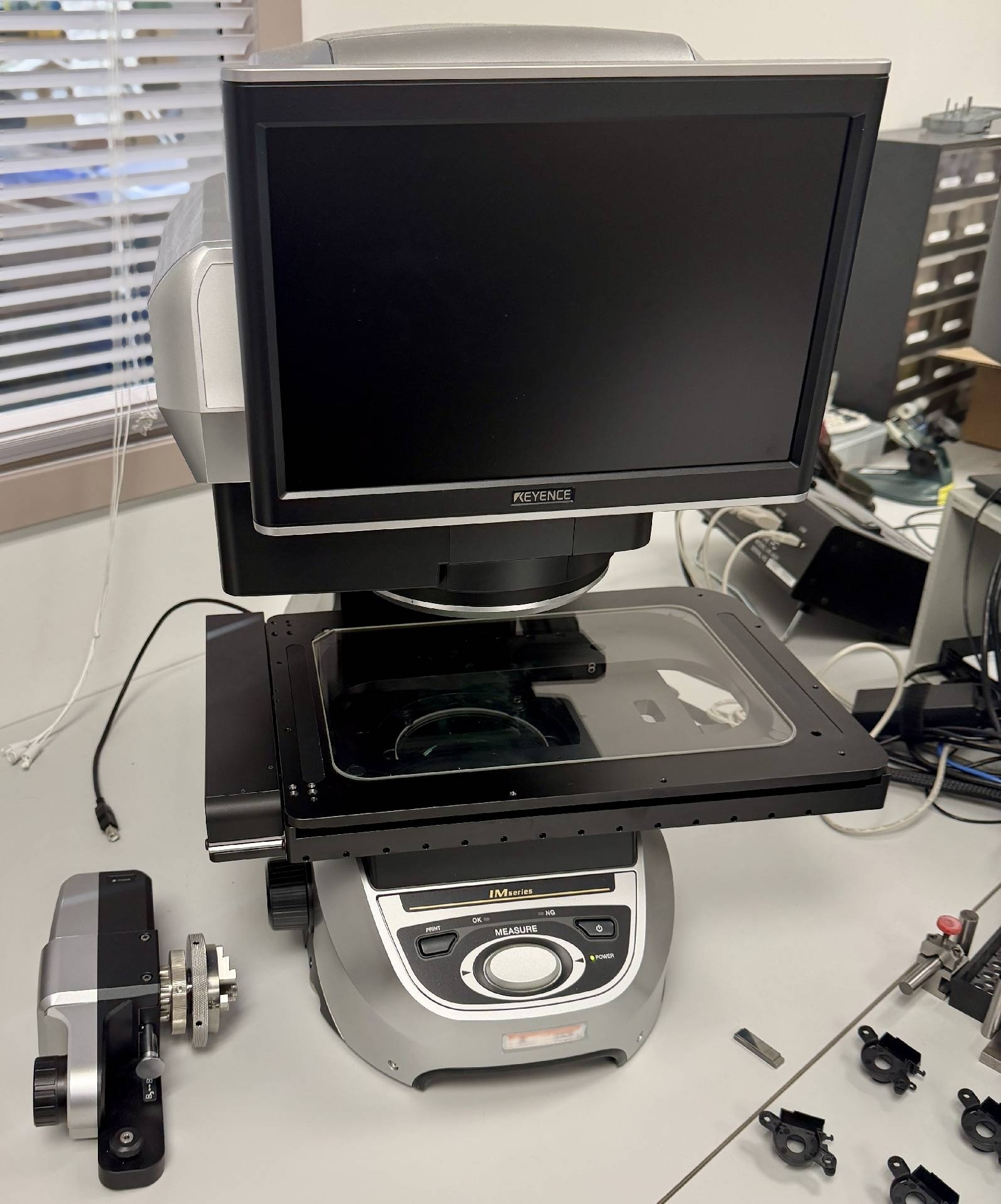 圖為 已使用的 KEYENCE IM-8030T 待售