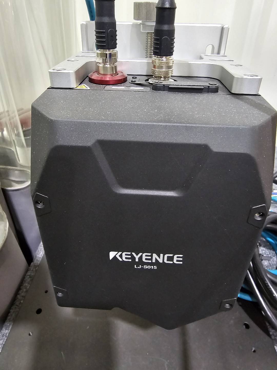 사진 사용됨 KEYENCE LJ-S015 판매용