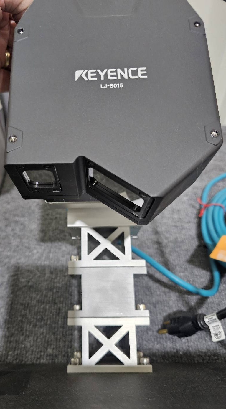 사진 사용됨 KEYENCE LJ-S015 판매용