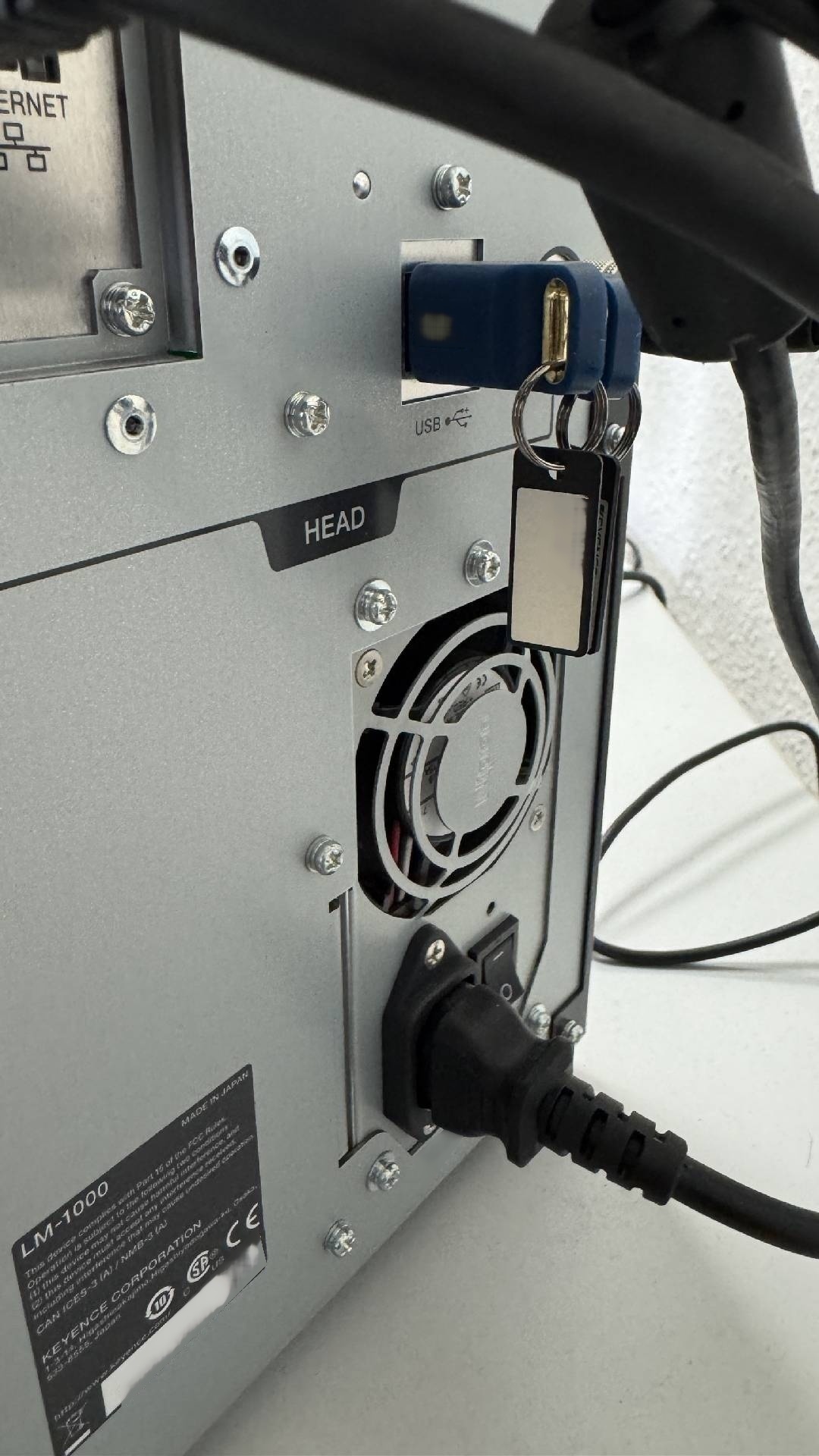 사진 사용됨 KEYENCE LM-1000 판매용