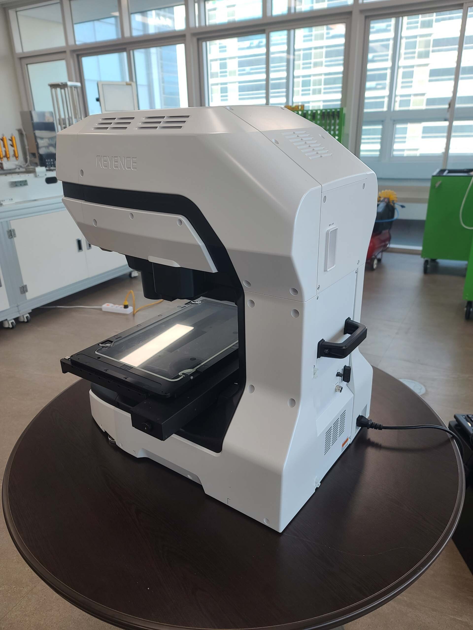 사진 사용됨 KEYENCE LM-1000 판매용