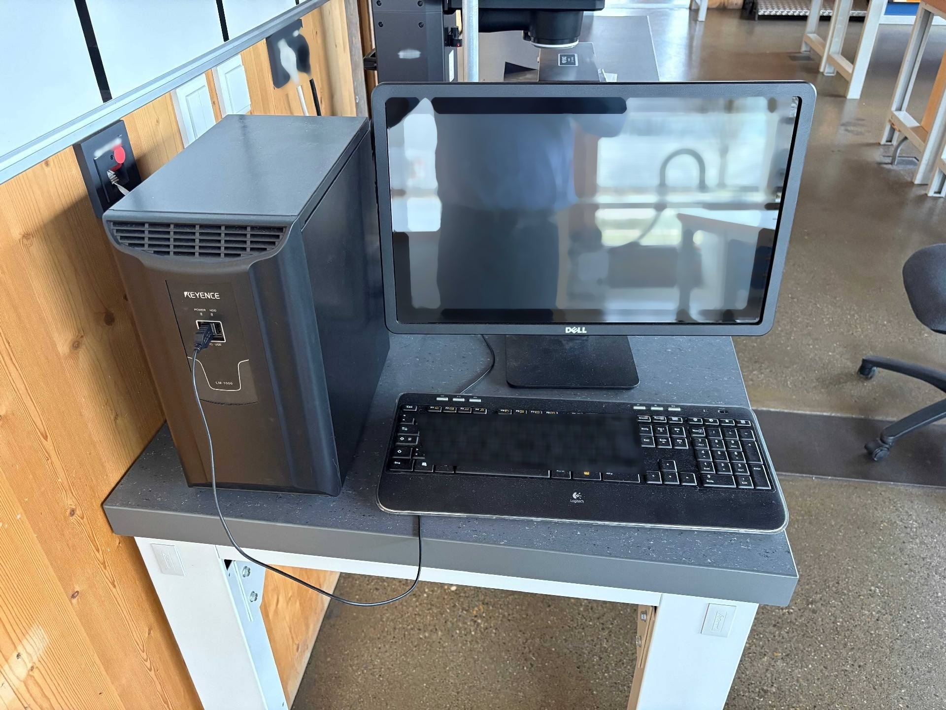 사진 사용됨 KEYENCE LM-1100 판매용