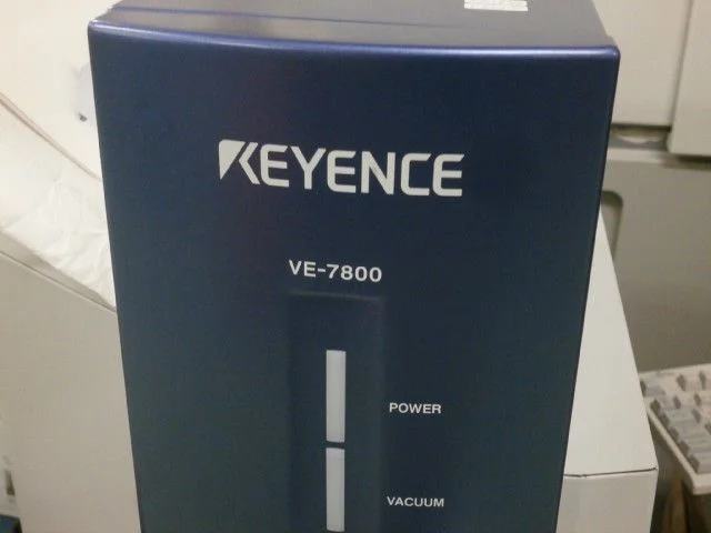 KEYENCE VE 7800 顕微鏡 はセール価格 #9121551 で使用されてい KEYENCE VE 7800 顕微鏡 はセール価格 #9121551 で使用されてい