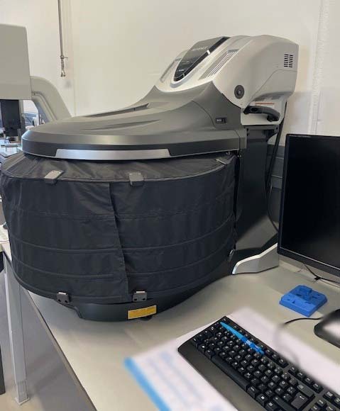 Photo Used KEYENCE VL-700 For Sale