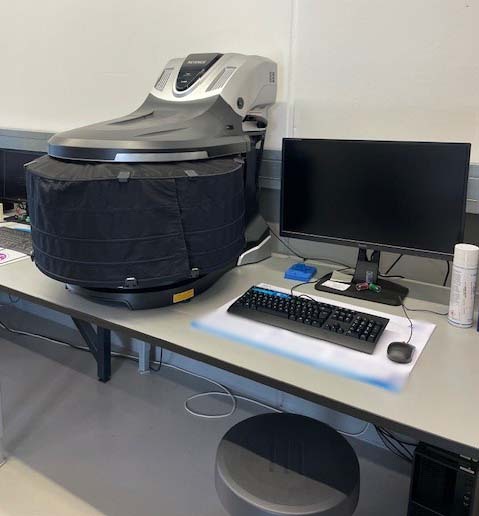 Photo Used KEYENCE VL-700 For Sale