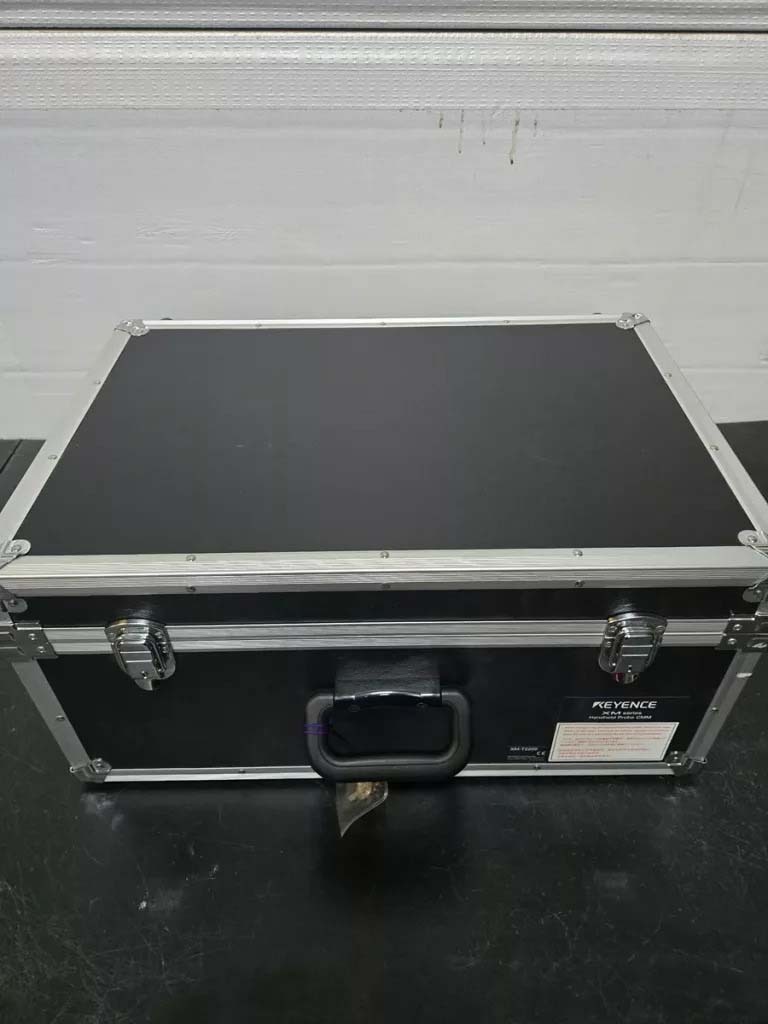 Photo Used KEYENCE XM-T2200 For Sale