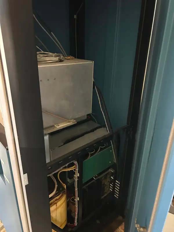 사진 사용됨 KHF COMPANY EB8 판매용