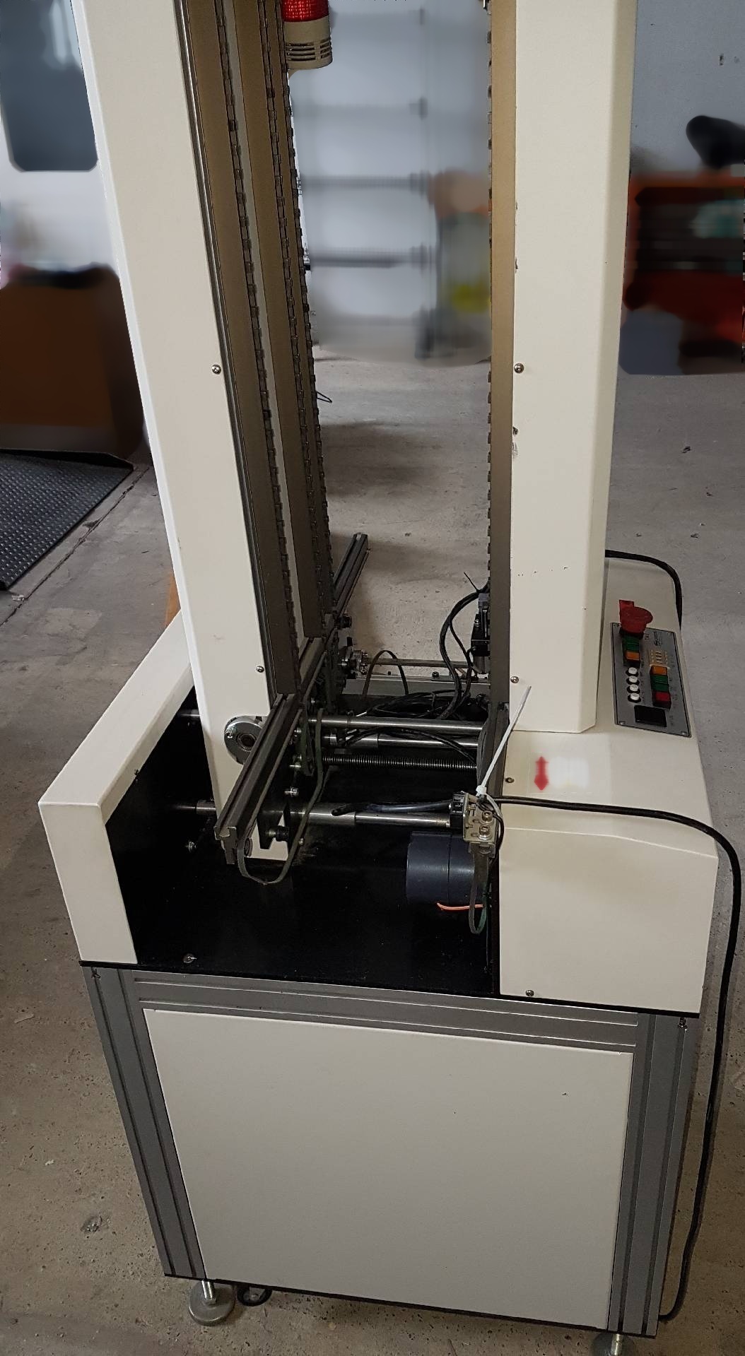 Photo Used KI HEUNG KNB 700 For Sale
