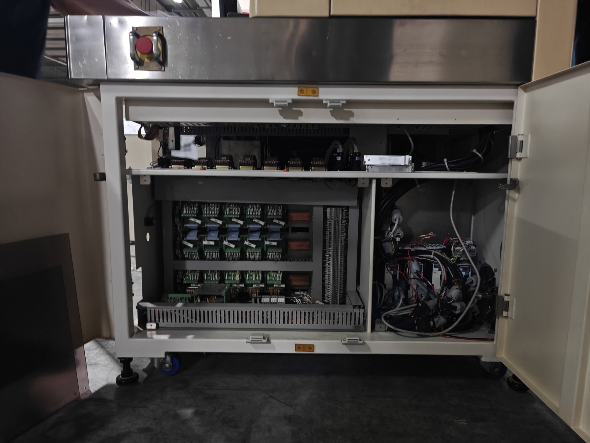Foto Verwendet KLA / ICOS CI-T120 Zum Verkauf