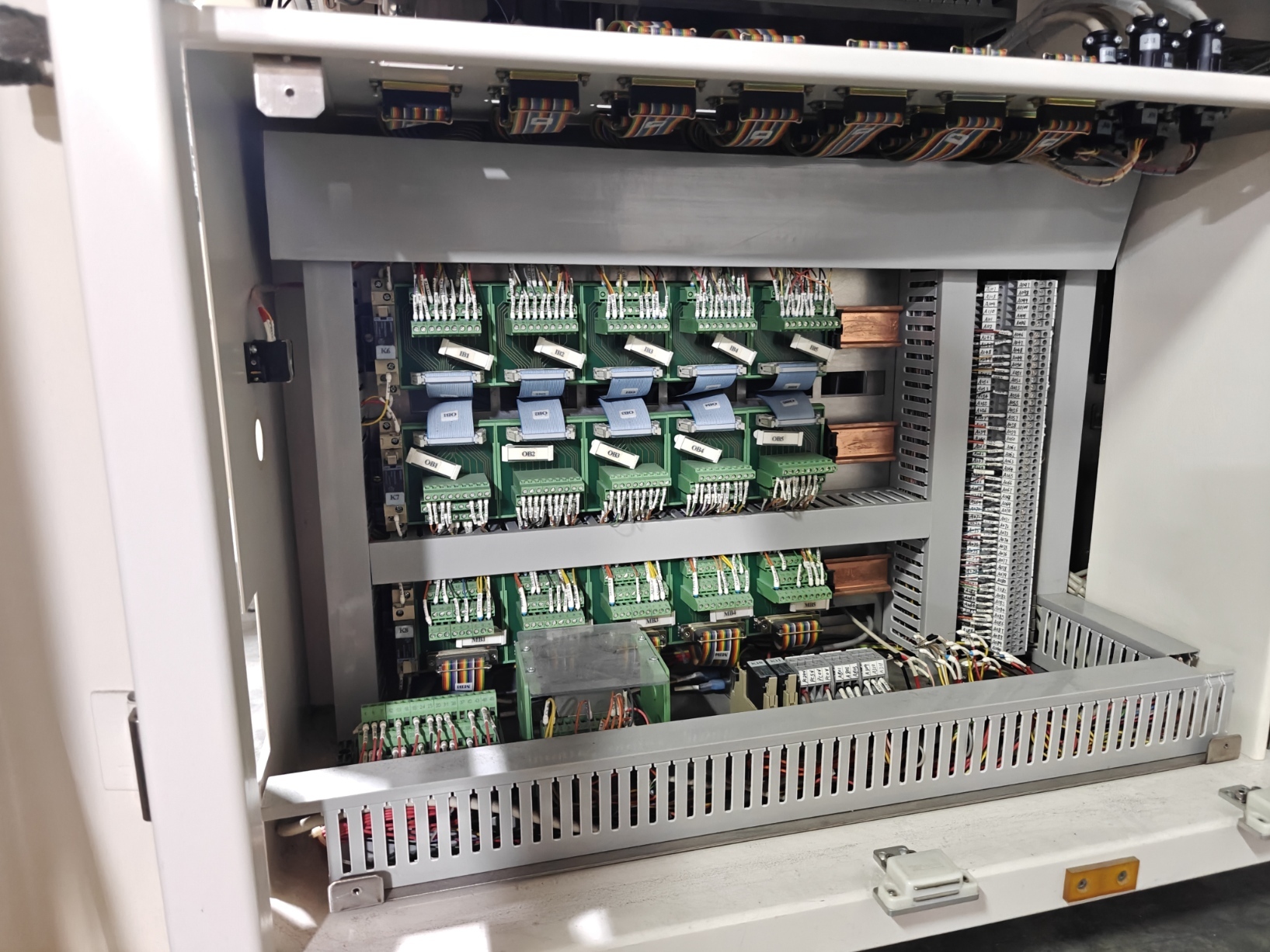 Foto Verwendet KLA / ICOS CI-T120 Zum Verkauf