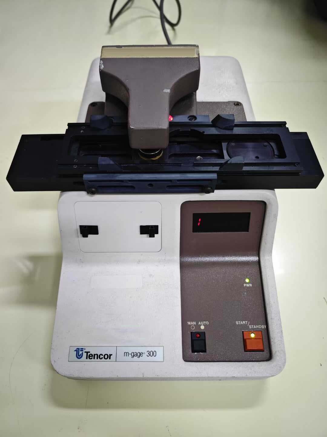 圖為 已使用的 KLA / TENCOR / PROMETRIX M-Gage 300 待售