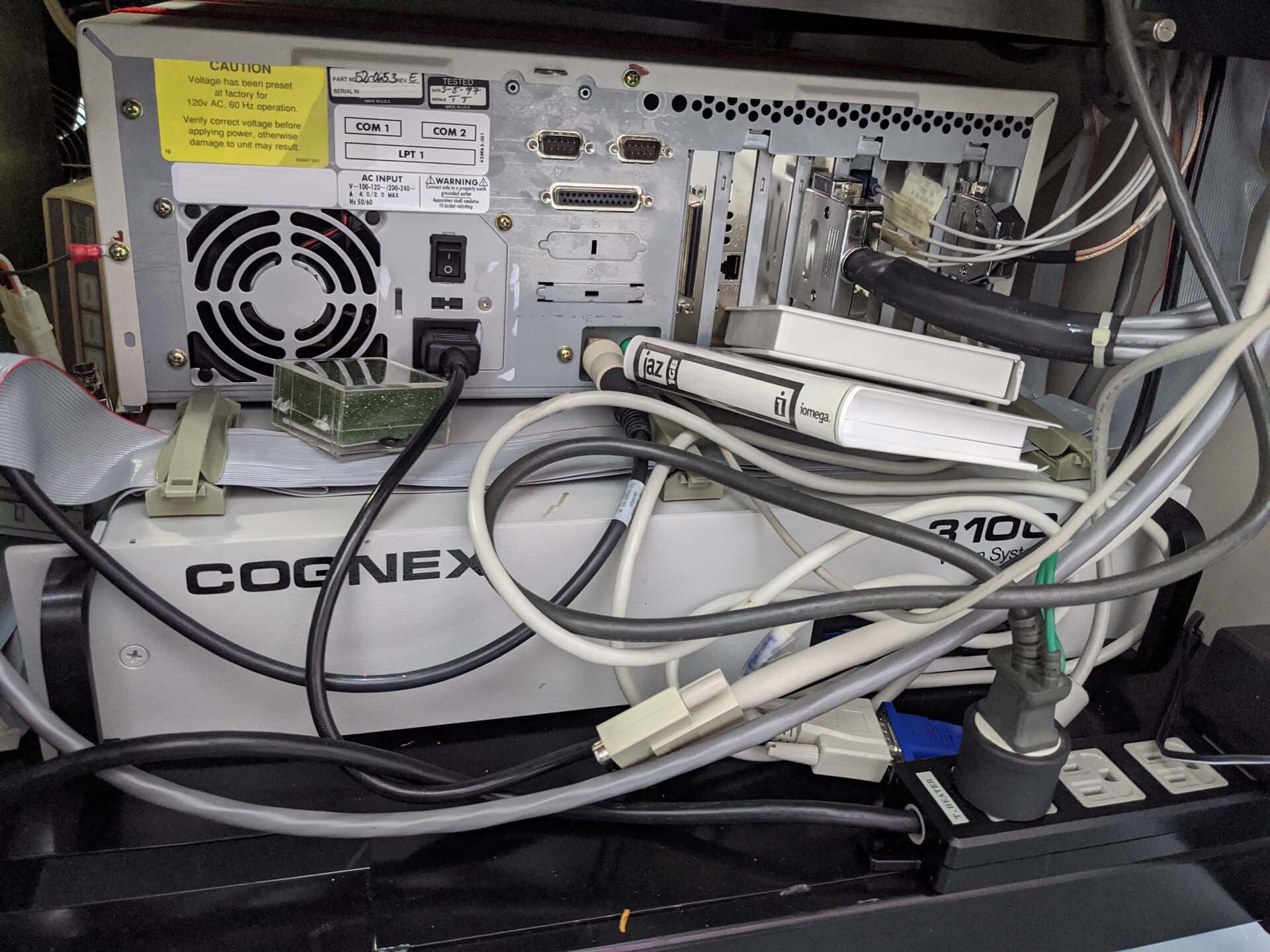 图为 已使用的 KLA / TENCOR / PROMETRIX UV 1050 待售