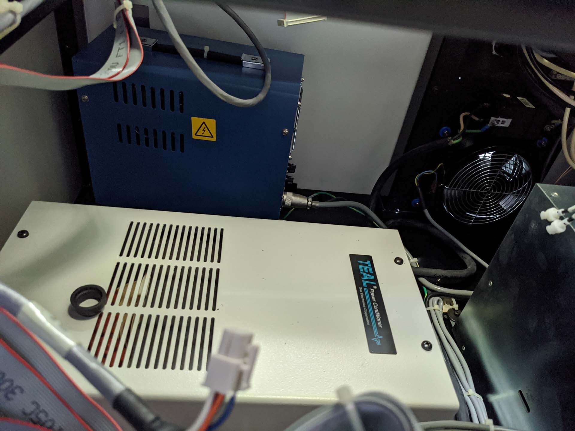 图为 已使用的 KLA / TENCOR / PROMETRIX UV 1050 待售