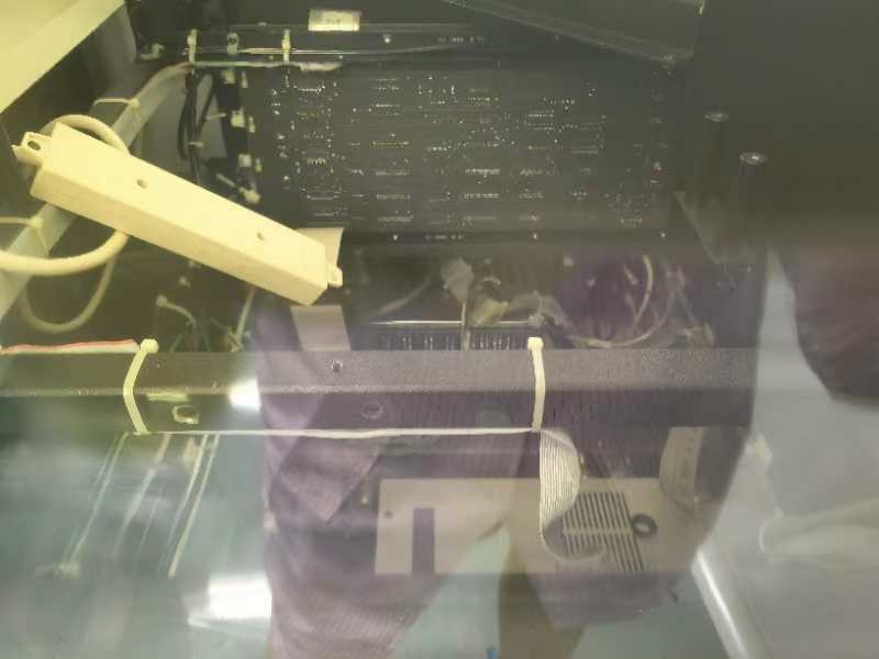 图为 已使用的 KLA / TENCOR / PROMETRIX UV 1050 待售
