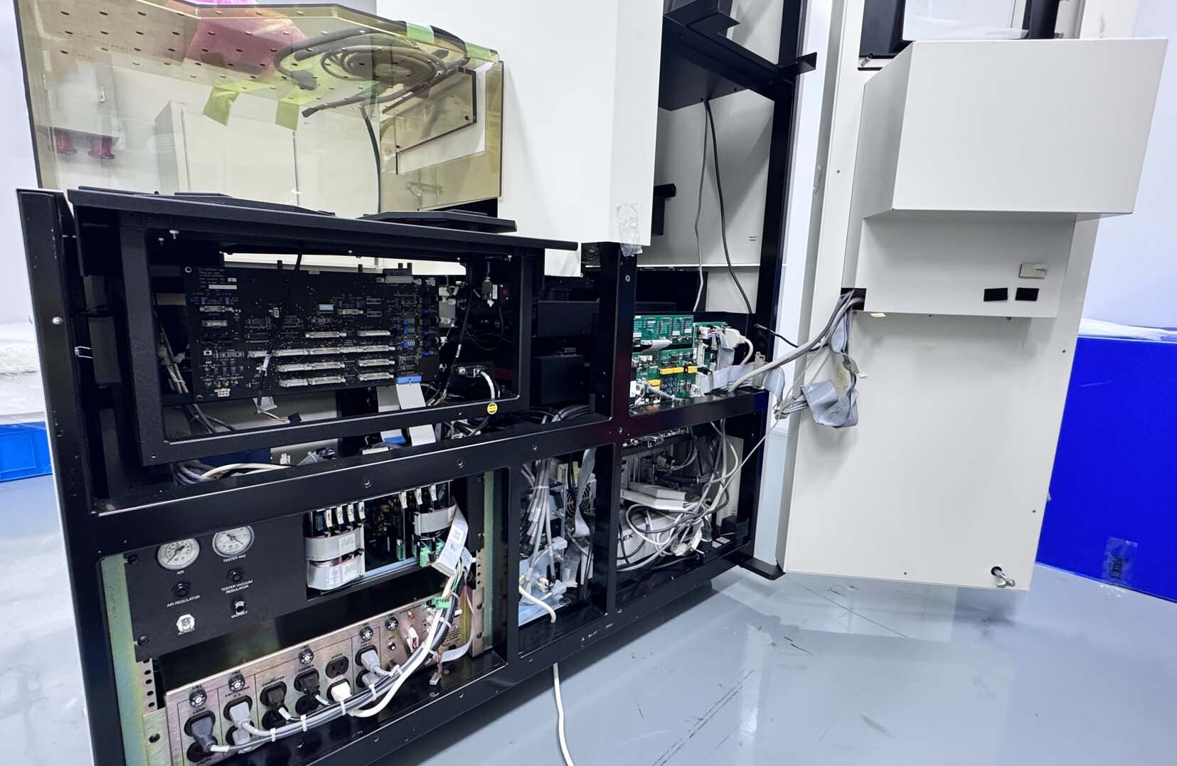 图为 已使用的 KLA / TENCOR / PROMETRIX UV 1050 待售