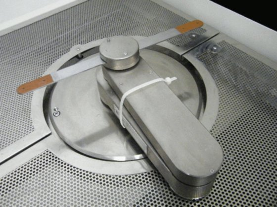 Photo Used KLA / TENCOR / PROMETRIX UV 1050 For Sale