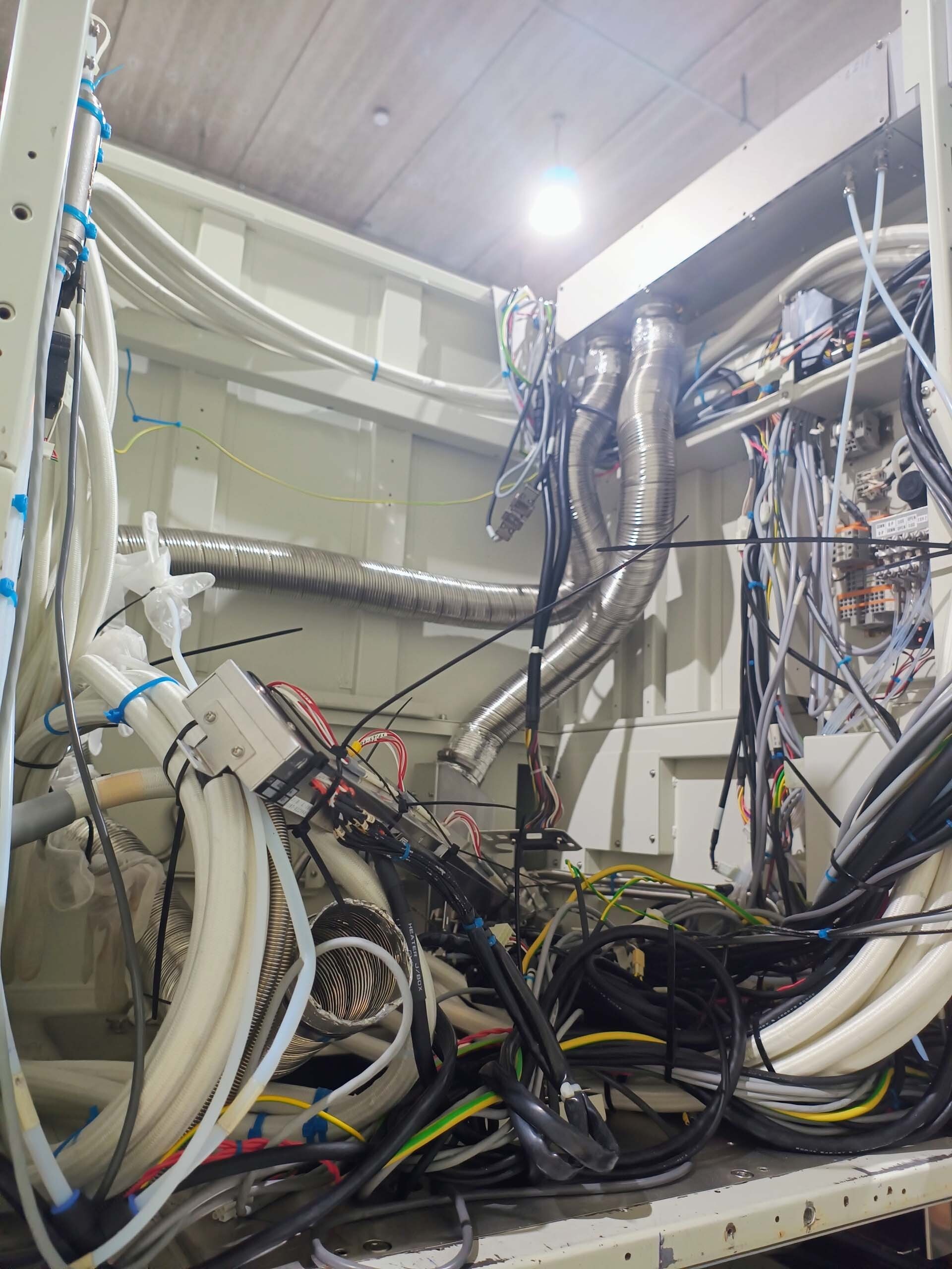 Foto Verwendet TEL / TOKYO ELECTRON Alpha 8S Zum Verkauf