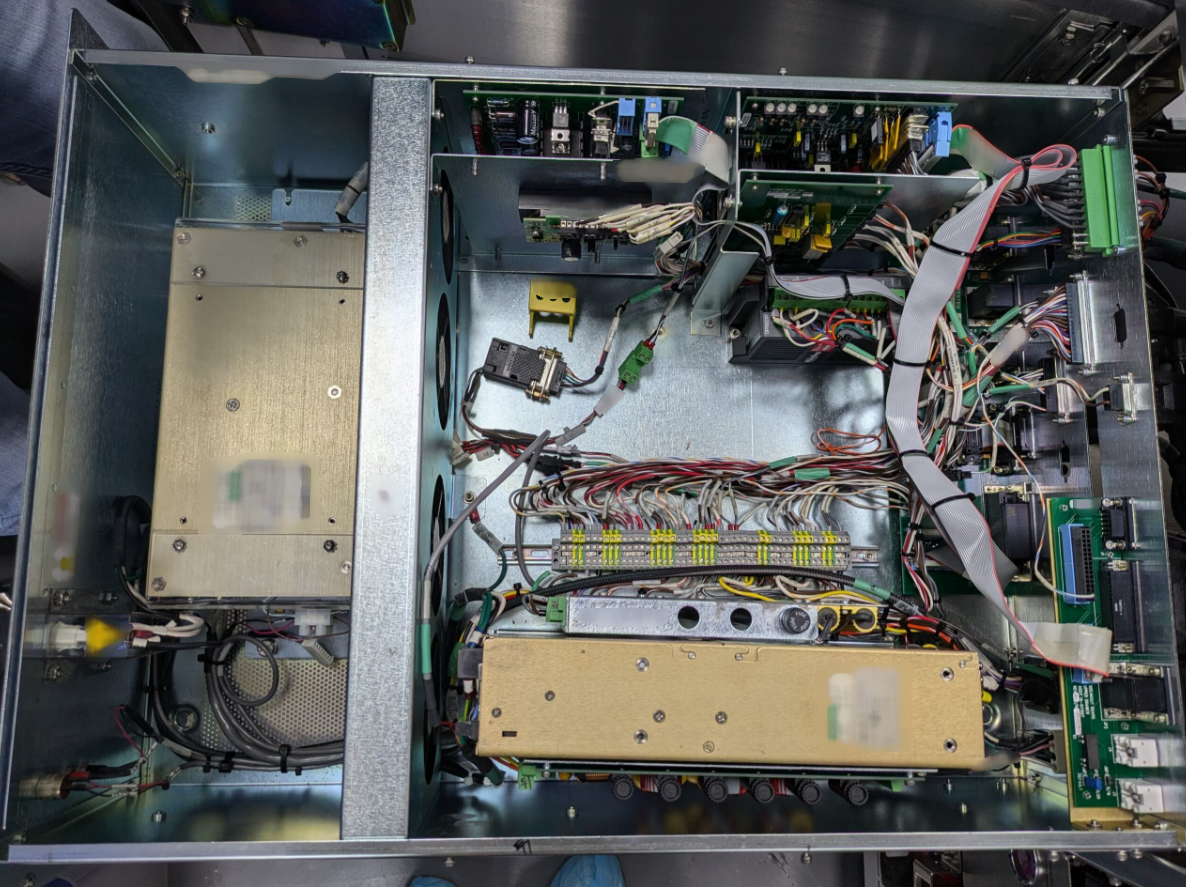 圖為 已使用的 KLA / TENCOR / THERMA-WAVE TP 630XP 待售