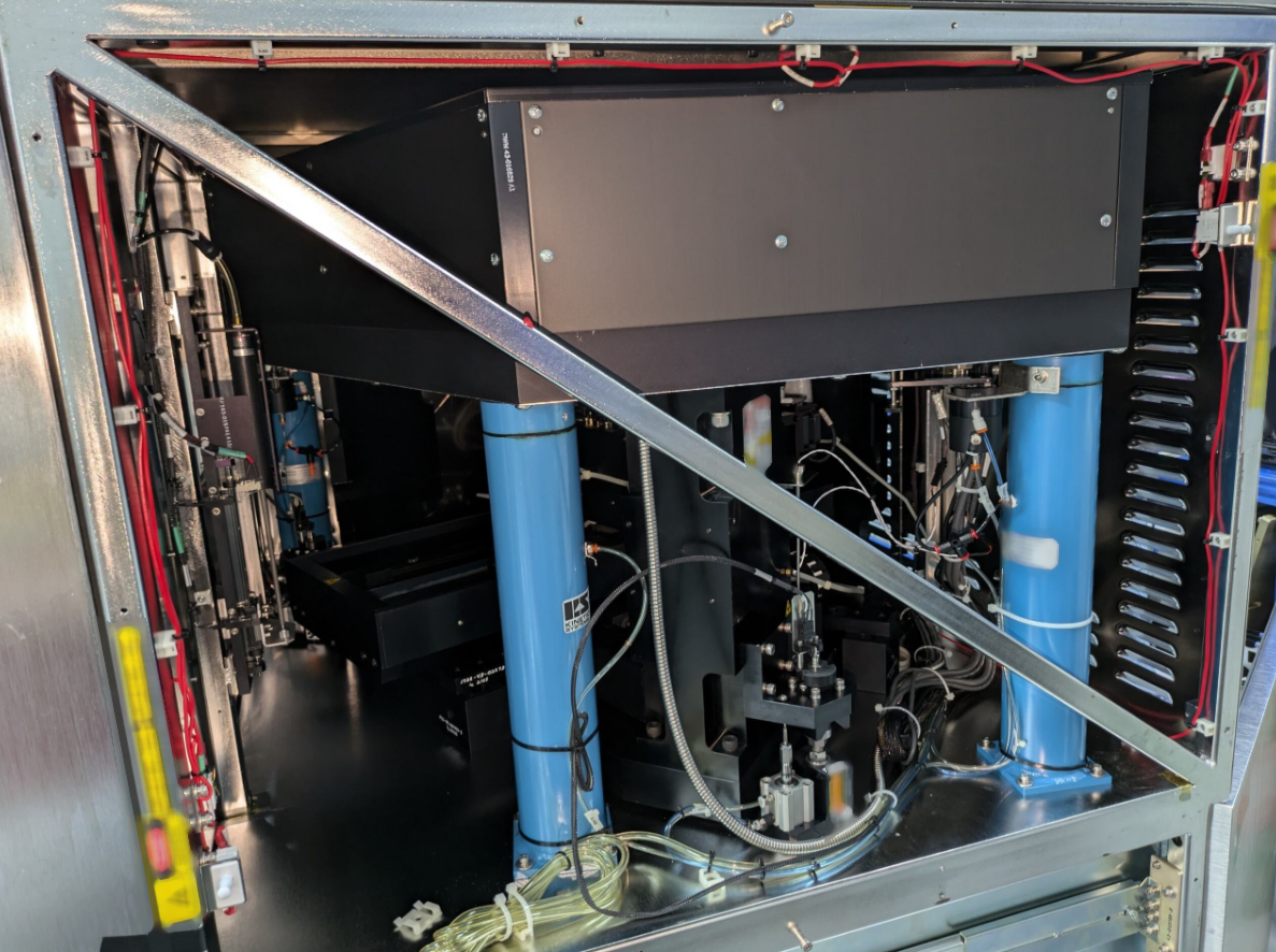 圖為 已使用的 KLA / TENCOR / THERMA-WAVE TP 630XP 待售