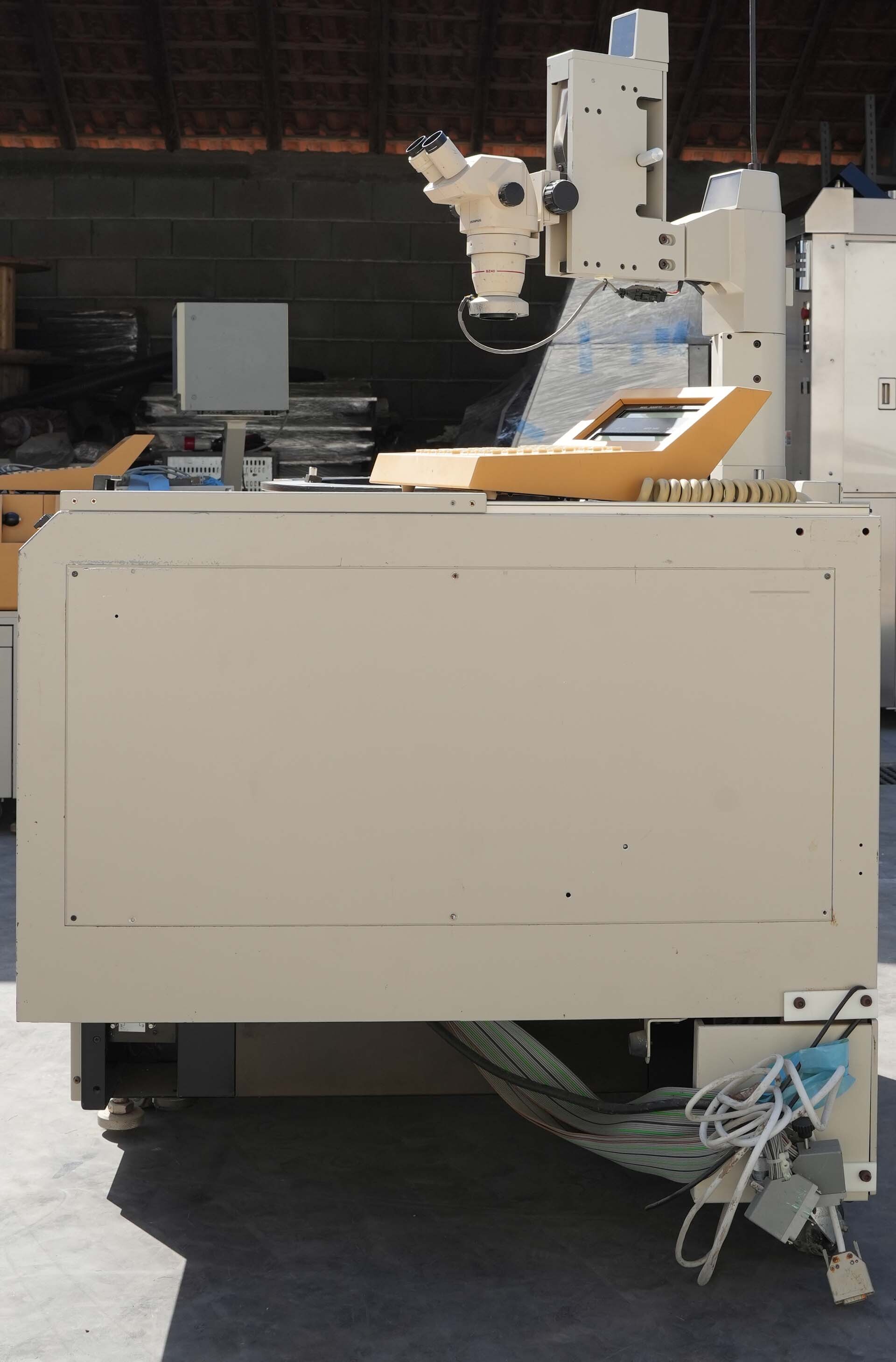 Photo Used KLA / TENCOR 1007E For Sale