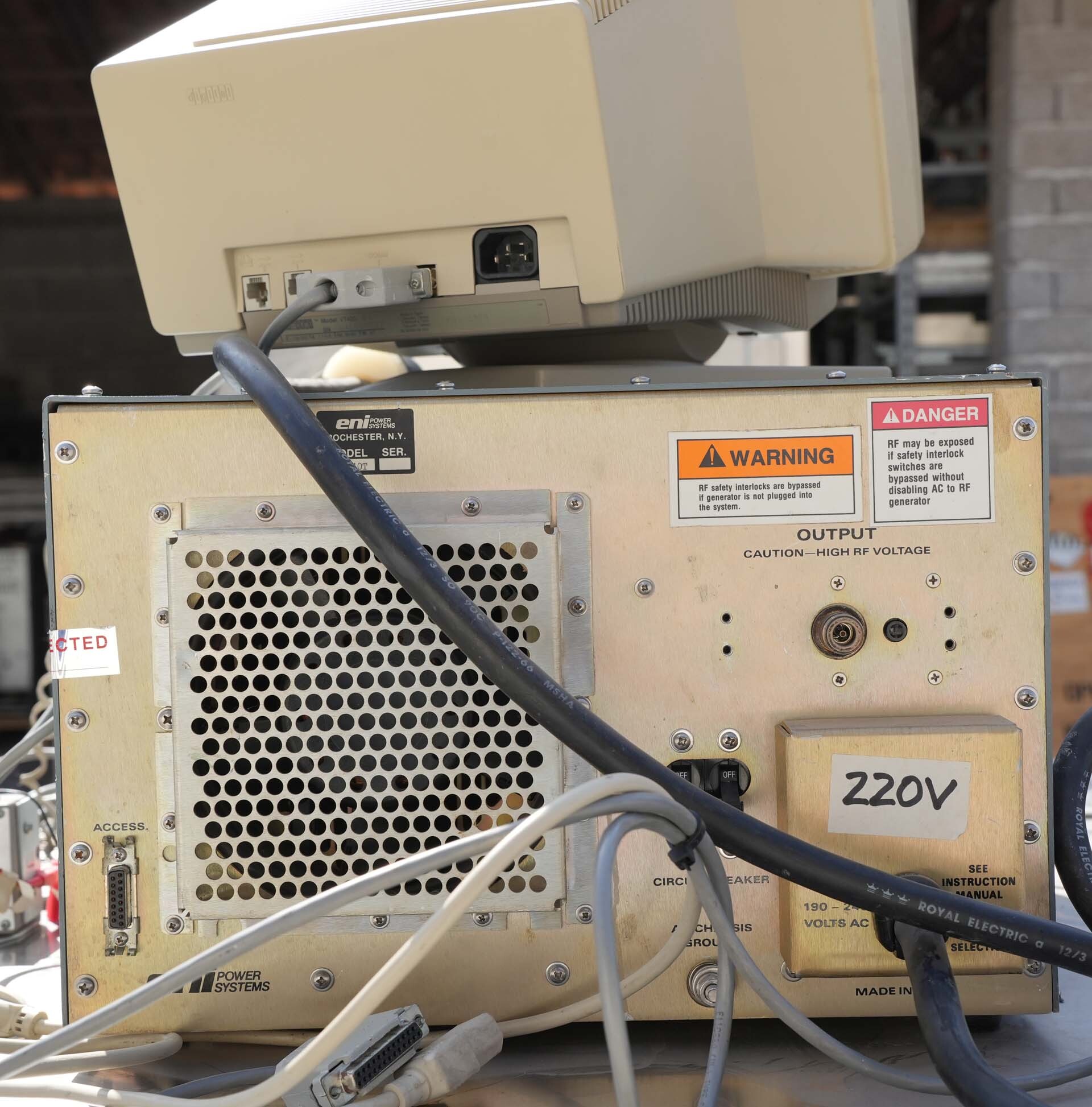Photo Used KLA / TENCOR 1007E For Sale