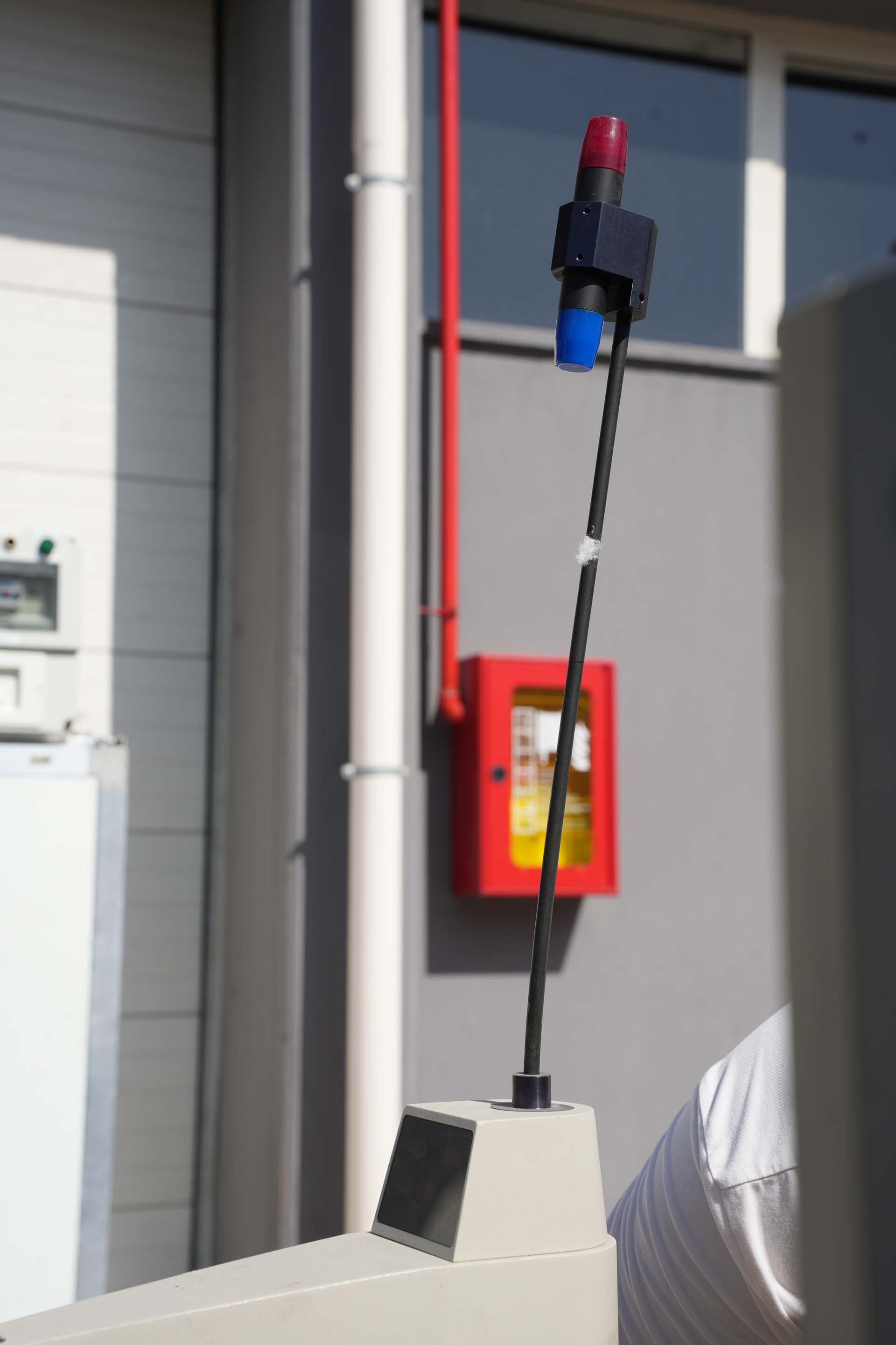 フォト（写真） 使用される KLA / TENCOR 1007E 販売のために