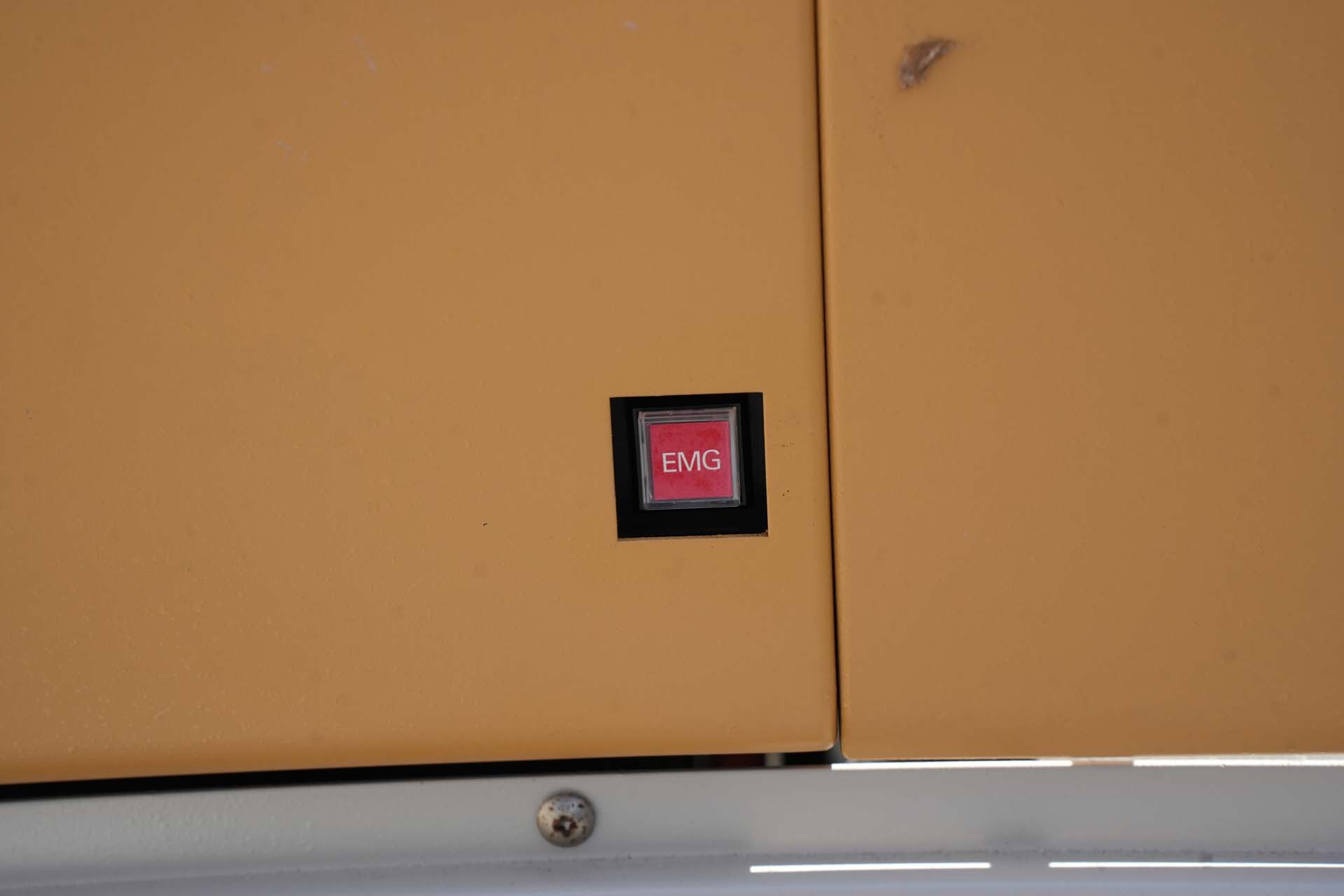 フォト（写真） 使用される KLA / TENCOR 1007E 販売のために