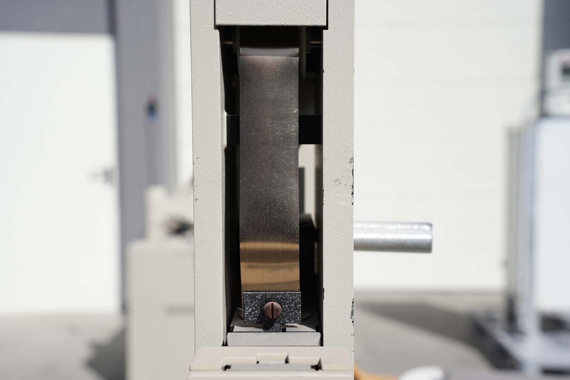 フォト（写真） 使用される KLA / TENCOR 1007E 販売のために