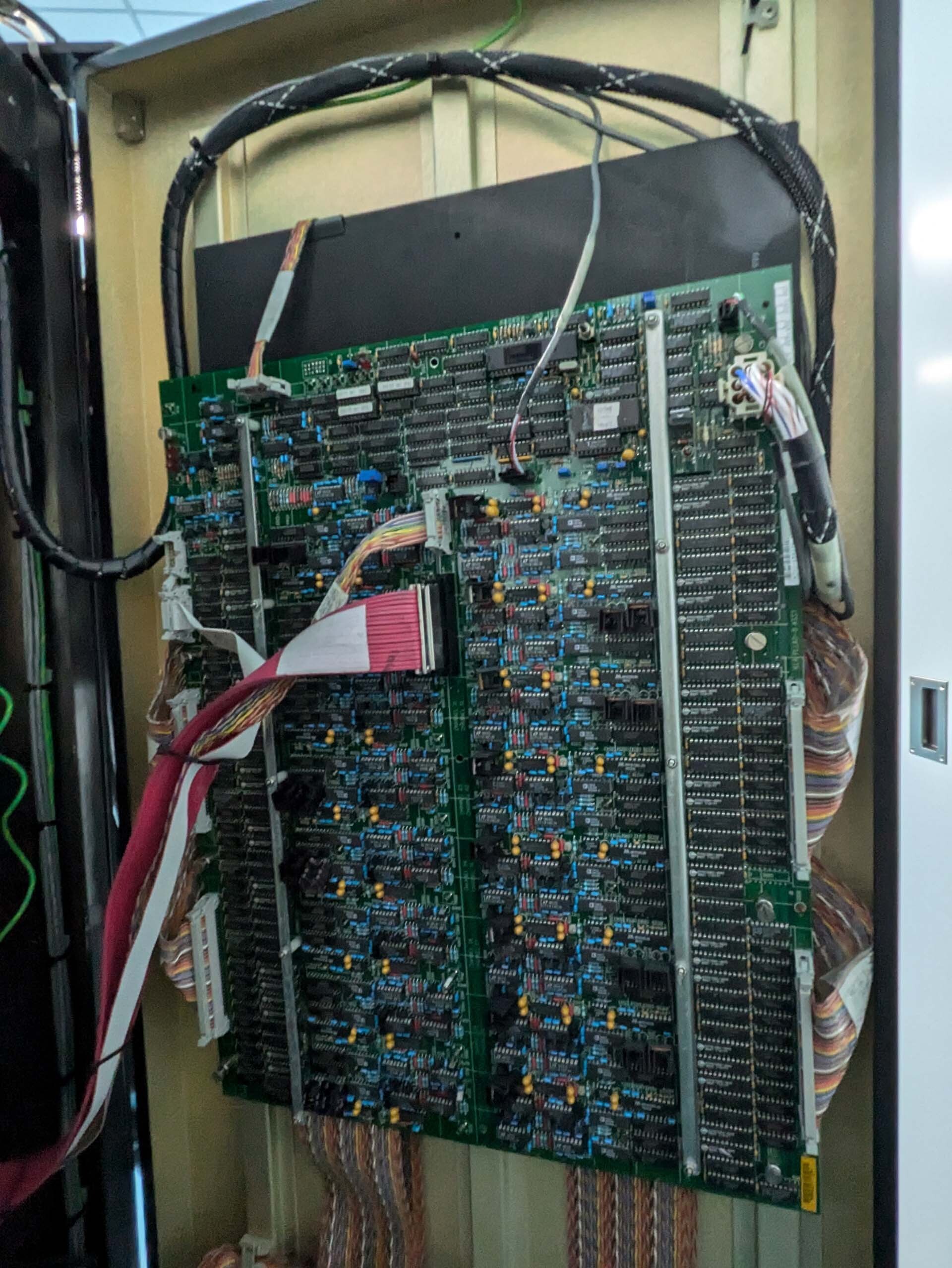 Foto Verwendet KLA / TENCOR 2132 Zum Verkauf