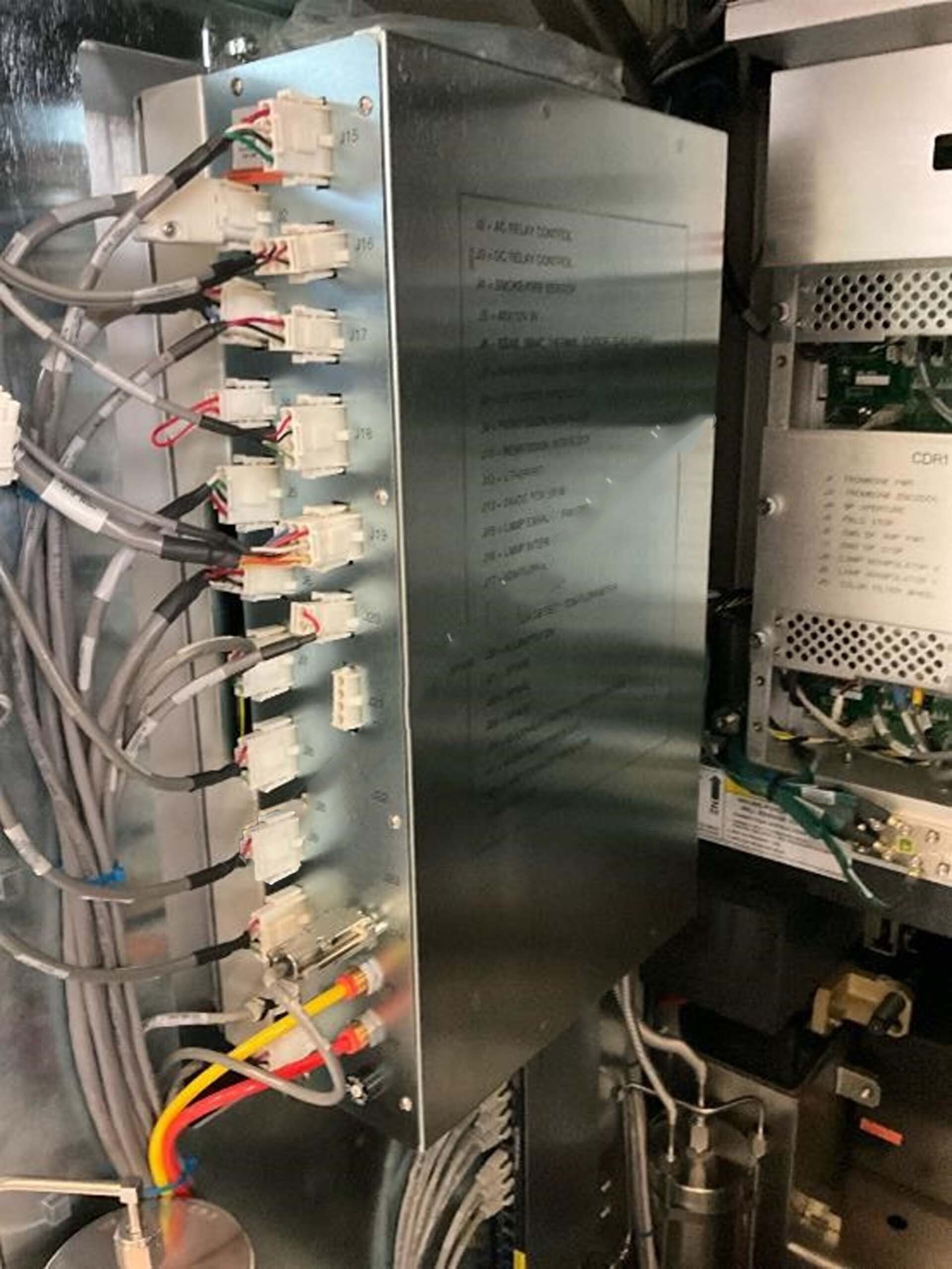 Foto Verwendet KLA / TENCOR 2820-IS Zum Verkauf