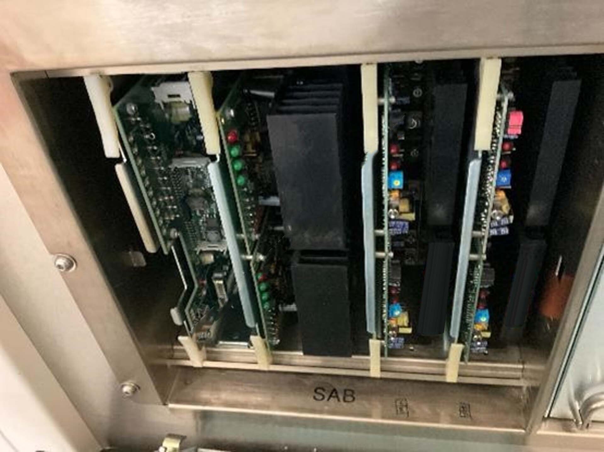 Foto Verwendet KLA / TENCOR 2820-IS Zum Verkauf
