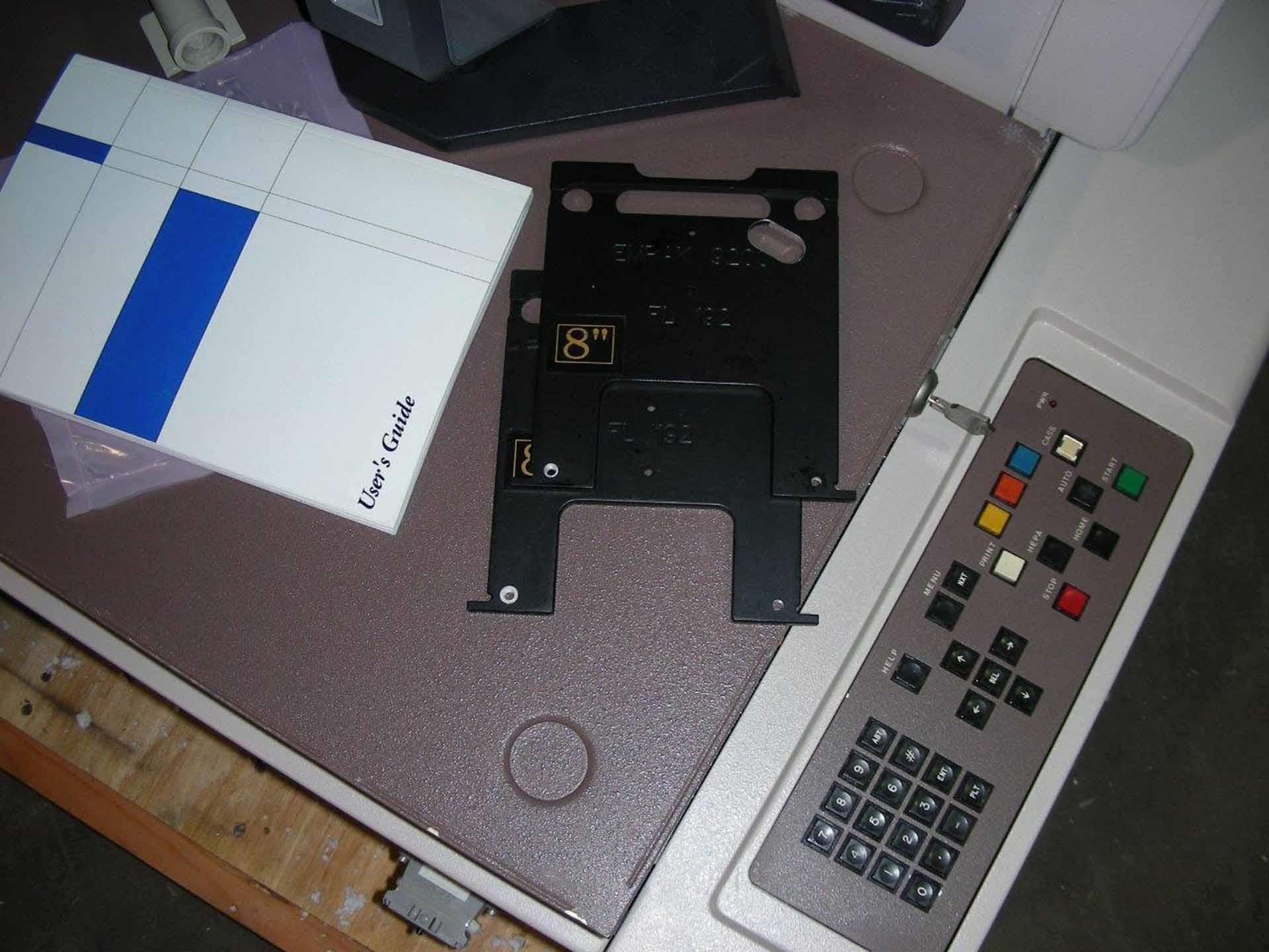 Photo Used KLA / TENCOR 5500 Surfscan For Sale