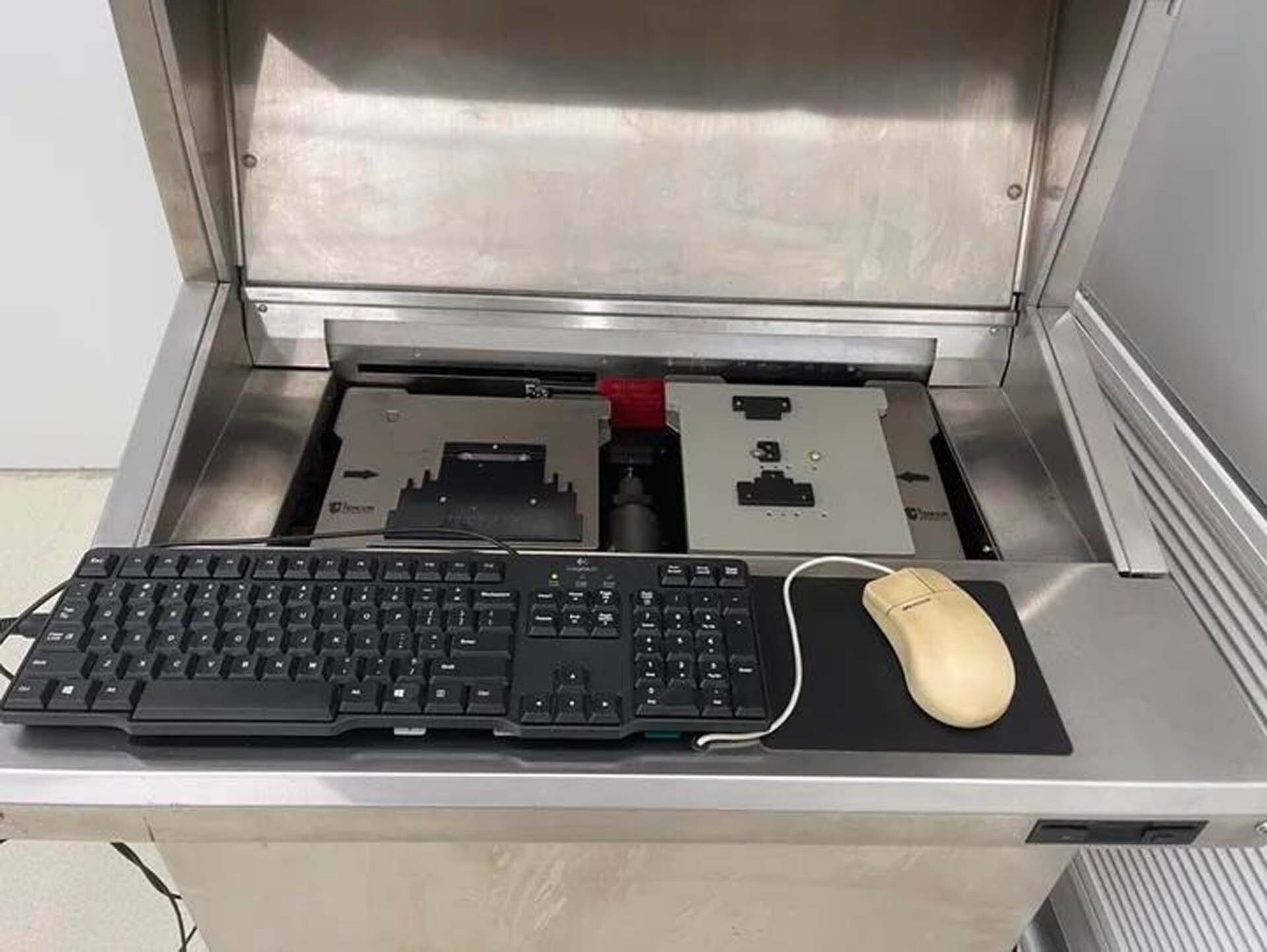 Foto Verwendet KLA / TENCOR 6200 Surfscan Zum Verkauf