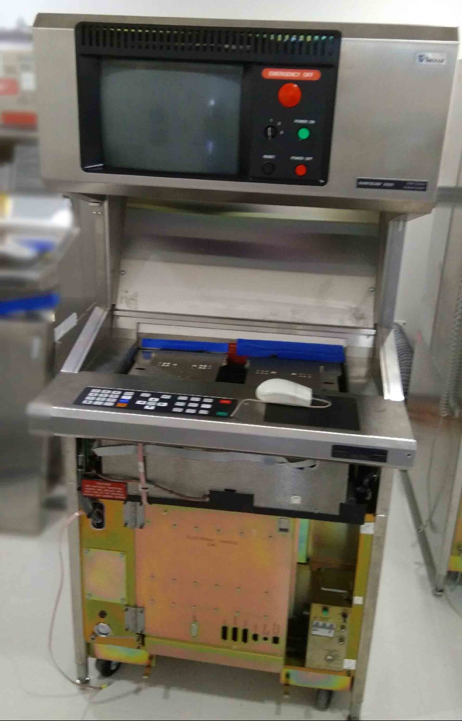 Photo Used KLA / TENCOR 6220 Surfscan For Sale