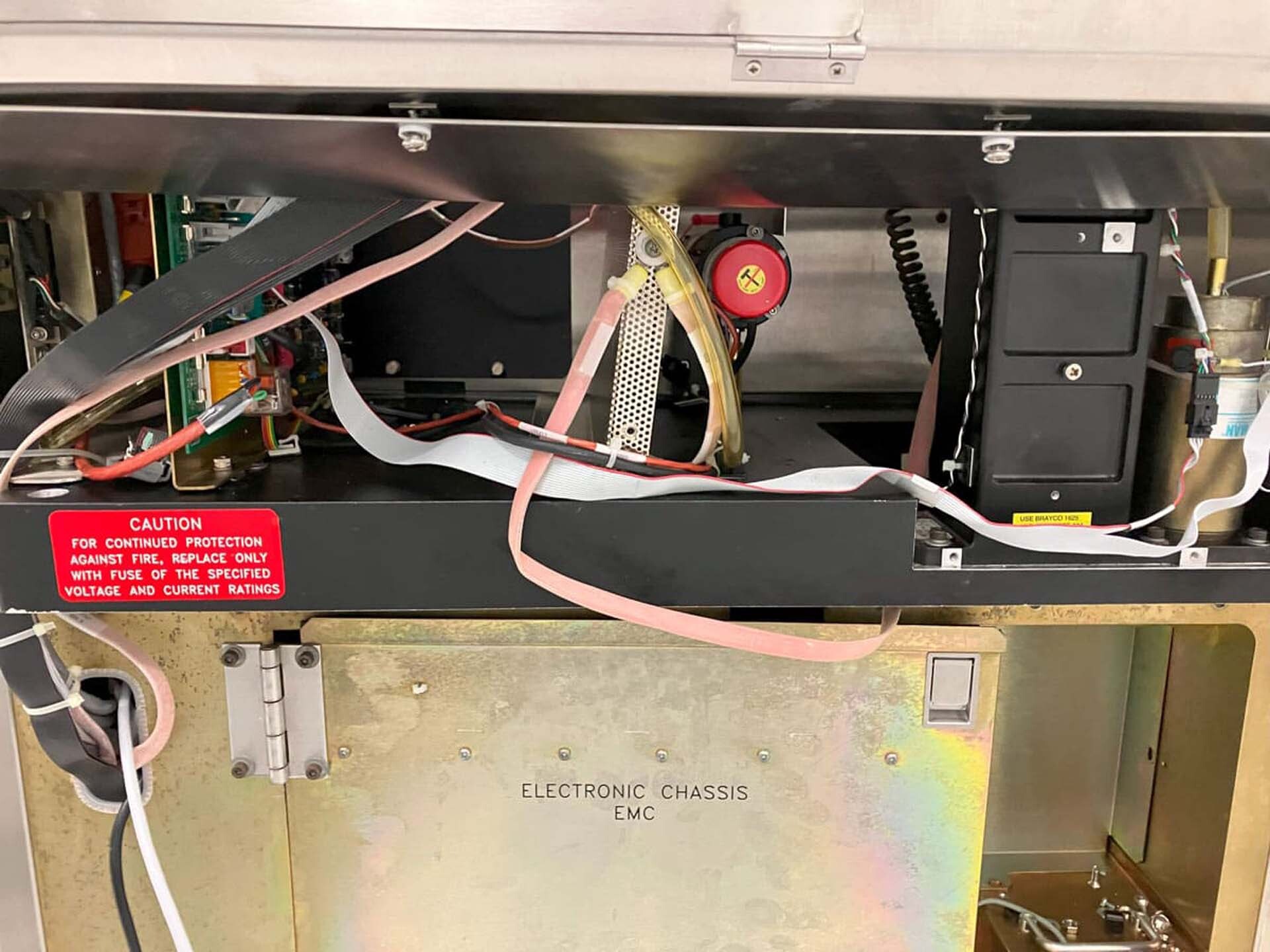 Photo Used KLA / TENCOR 6420 Surfscan For Sale