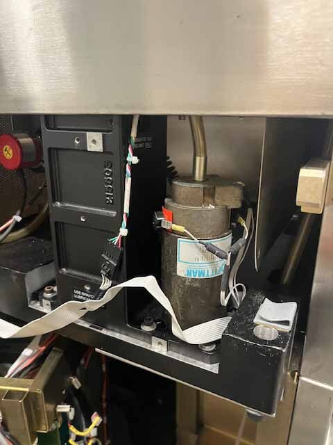 Photo Used KLA / TENCOR 6420 Surfscan For Sale