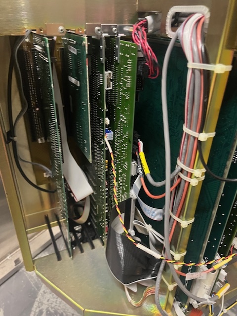 Photo Used KLA / TENCOR 6420 Surfscan For Sale