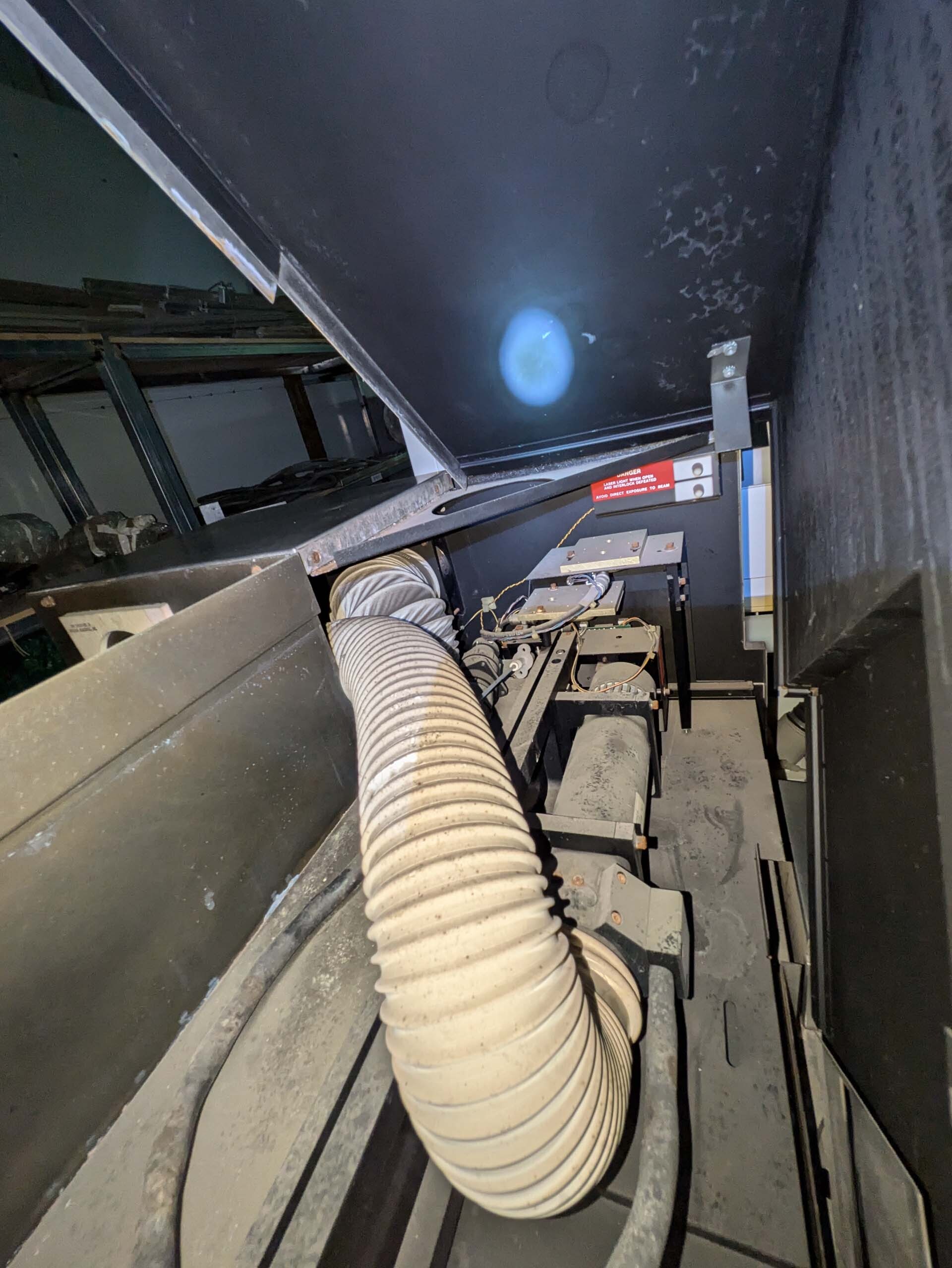 Foto Verwendet KLA / TENCOR 7200 Zum Verkauf