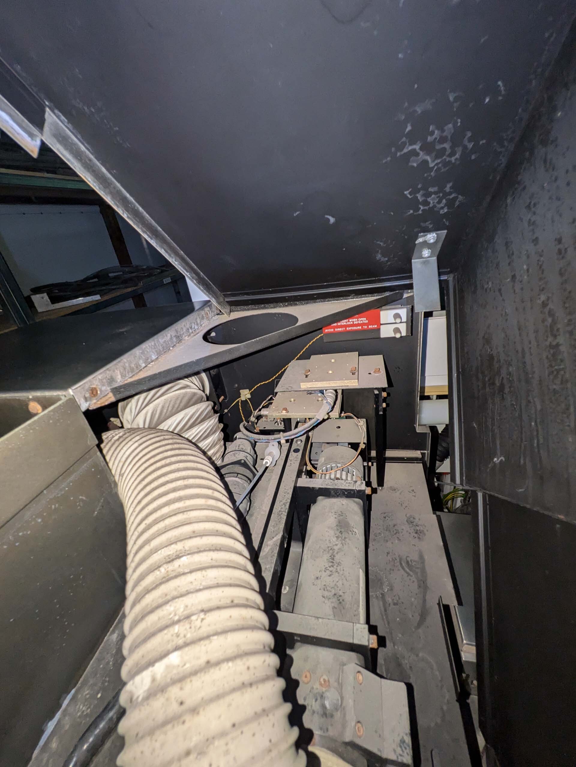 Foto Verwendet KLA / TENCOR 7200 Zum Verkauf