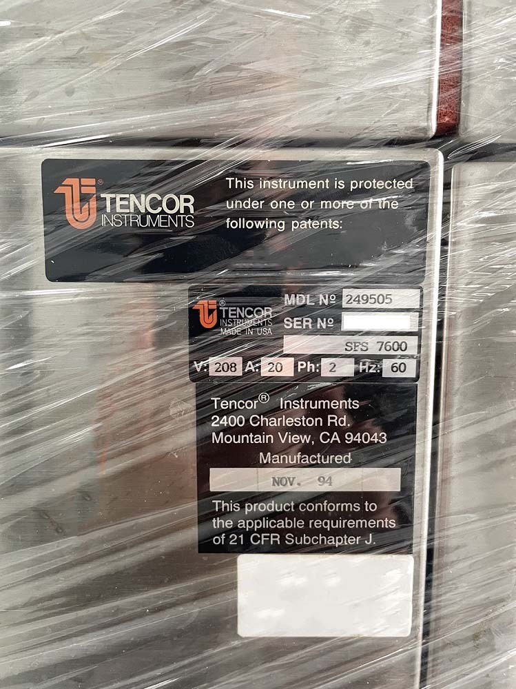 圖為 已使用的 KLA / TENCOR 7600 Surfscan 待售
