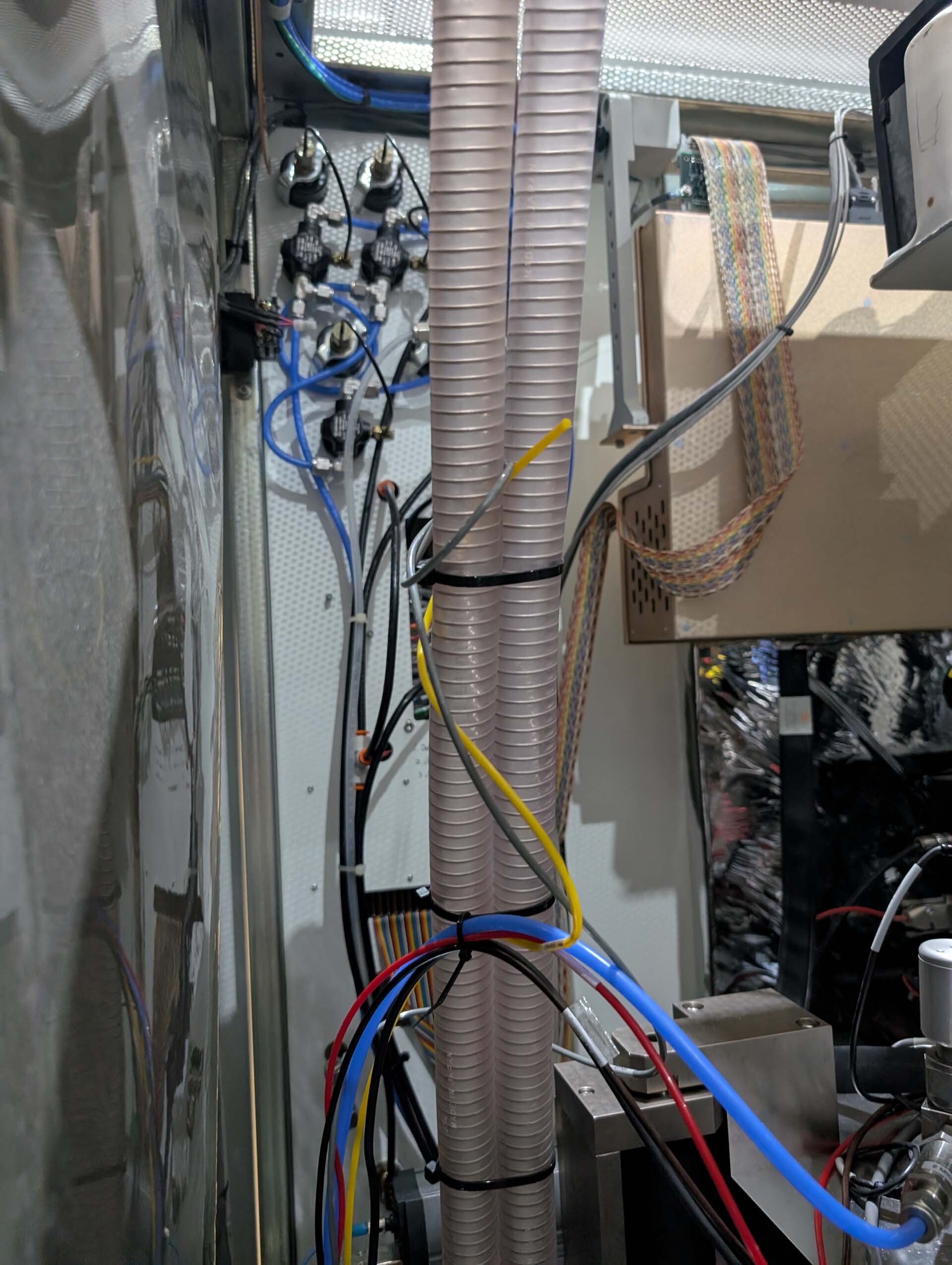사진 사용됨 KLA / TENCOR 8100XP-S 판매용