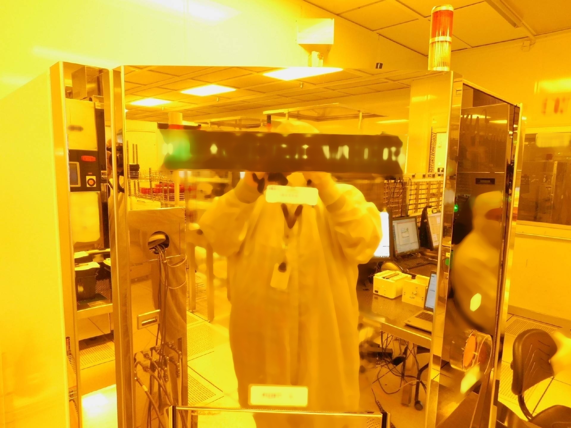 フォト（写真） 使用される KLA / TENCOR 8250 XPT 販売のために