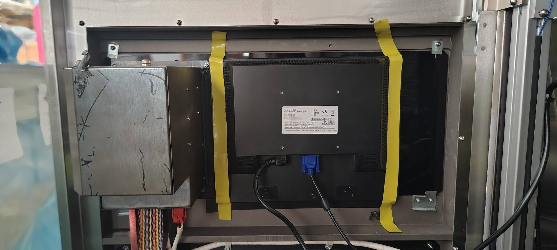 Foto Verwendet KLA / TENCOR AIT 8010 Zum Verkauf