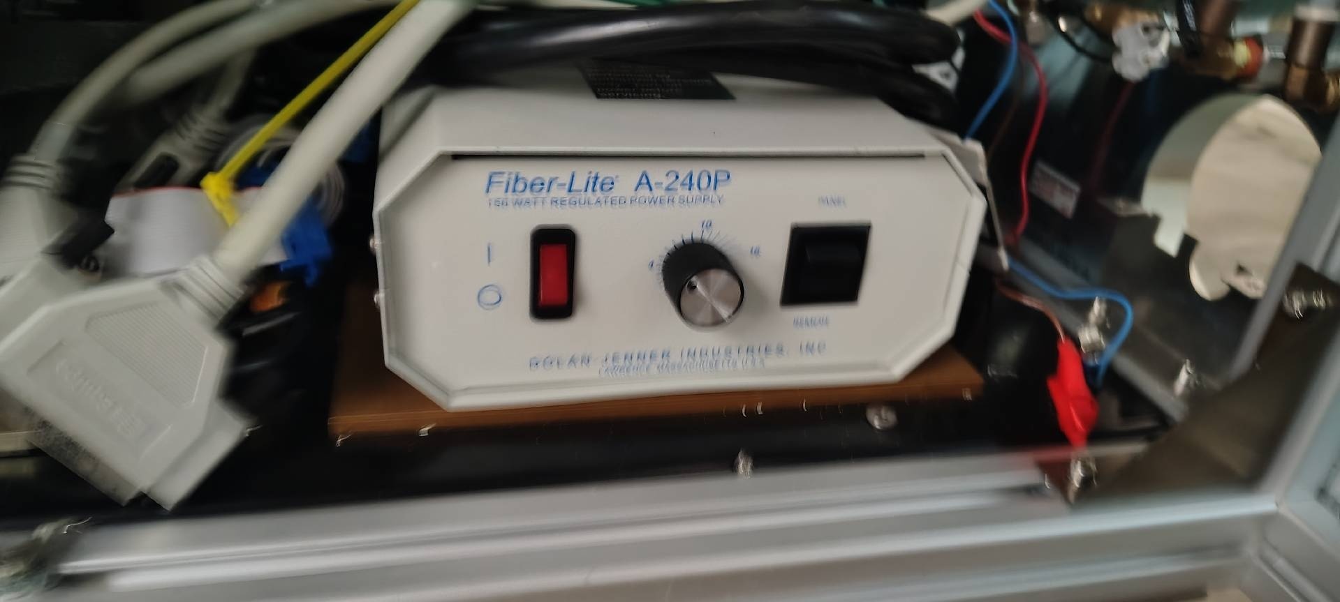 Foto Verwendet KLA / TENCOR AIT 8010 Zum Verkauf