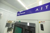 フォト（写真） 使用される KLA / TENCOR AIT XUV 販売のために