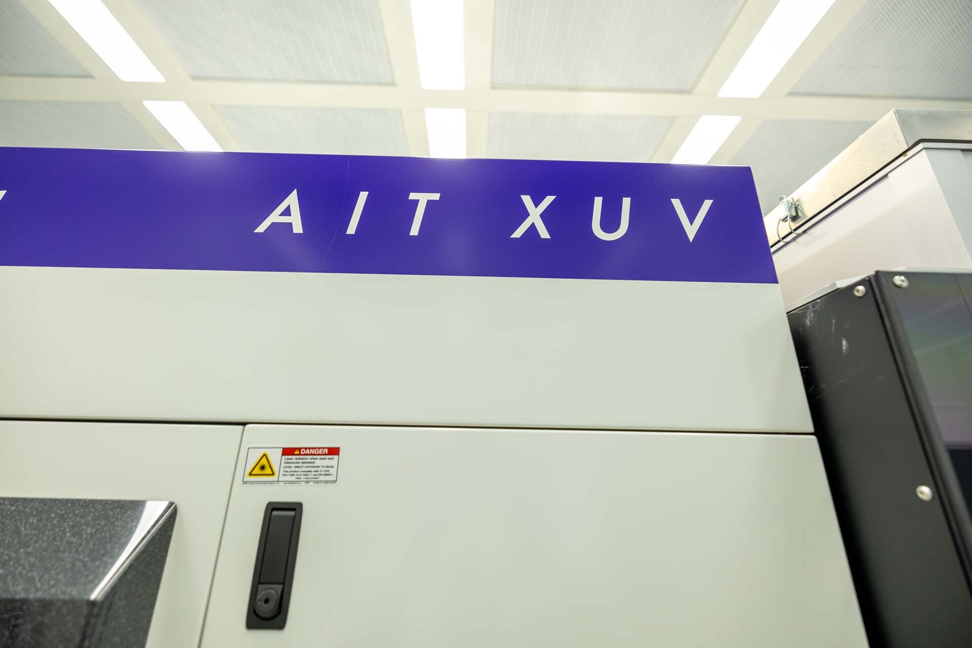 フォト（写真） 使用される KLA / TENCOR AIT XUV 販売のために