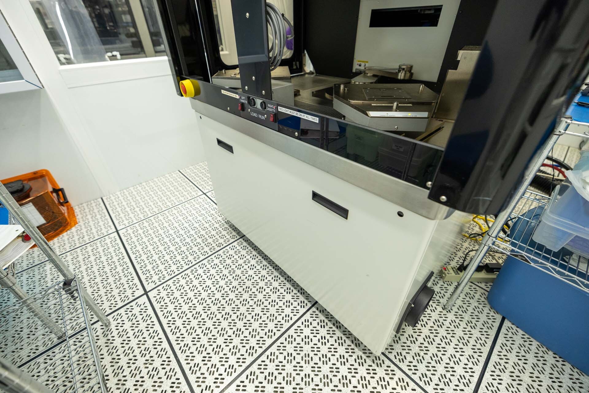 フォト（写真） 使用される KLA / TENCOR AIT XUV 販売のために
